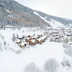 Des Cerisiers - Luxe Et Parking A Le Praz Apartment Courchevel