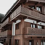 Apartment Des Cerisiers - Luxe Et Parking A Le Praz Courchevel