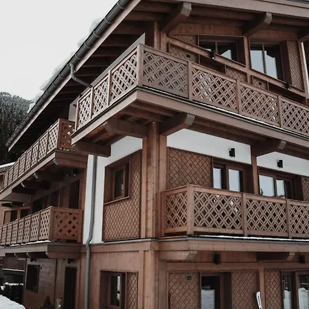 Appartement Des Cerisiers - Luxe Et Parking à Le Praz Courchevel
